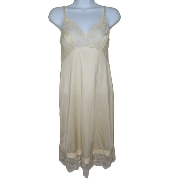 Vintage Vanity Fair Nylon Full Slip Dress Size 34L Beige Lace Overlay USA Made - Picture 7 of 13